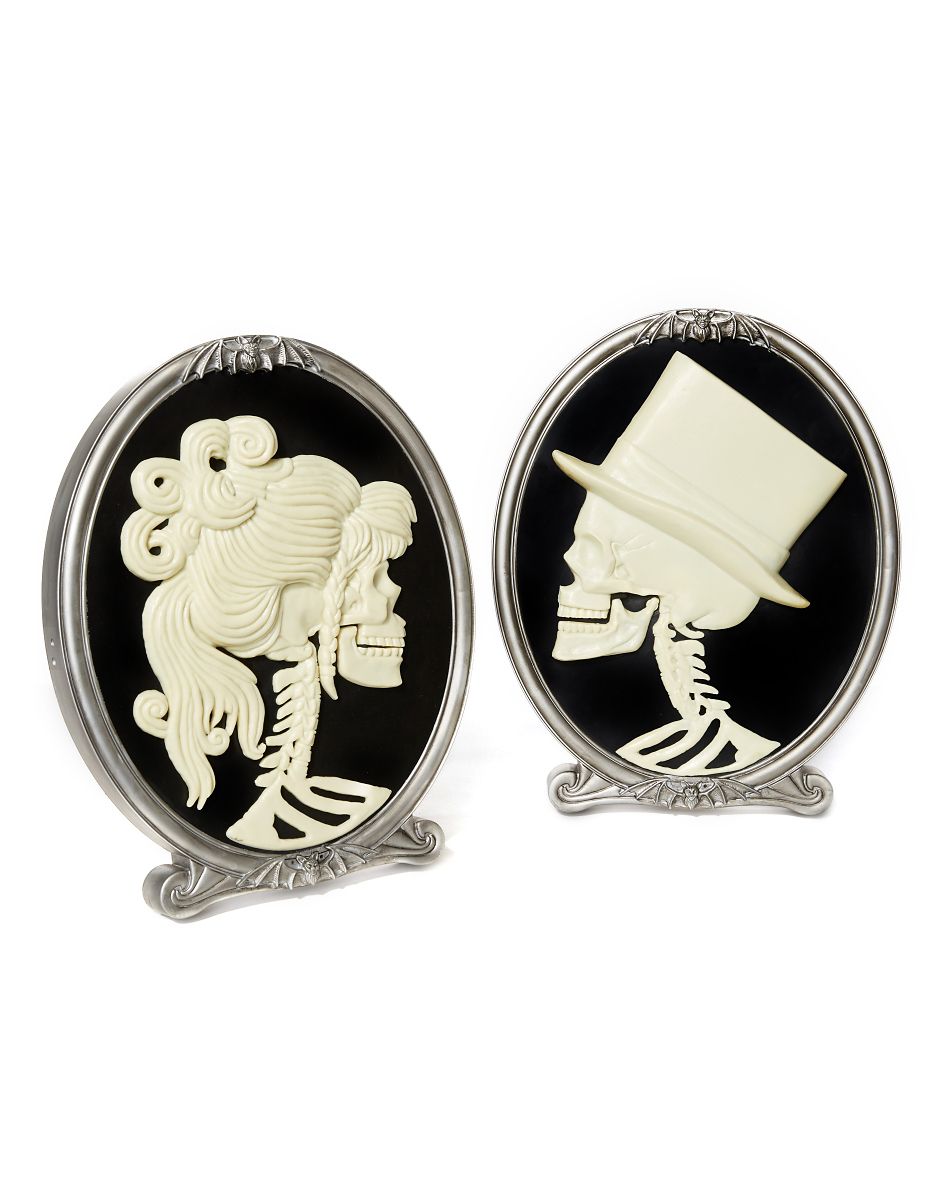 Talking Skeleton Cameos